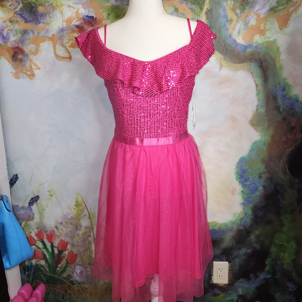 NWOT Wedtrend Sequin Off Shoulder W Adjustable Spagetti Straps with Tulle Skirt - Picture 2 of 9